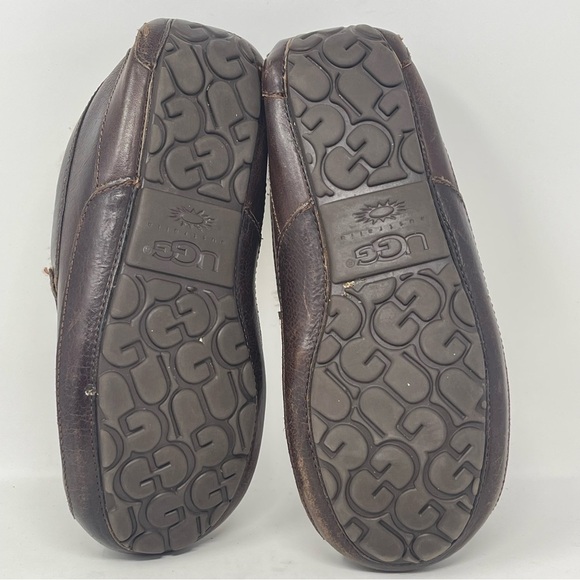UGG Ascot Slippers Mens 8 Brown Leather Sheepskin Slip On Fur Lined Moccasion